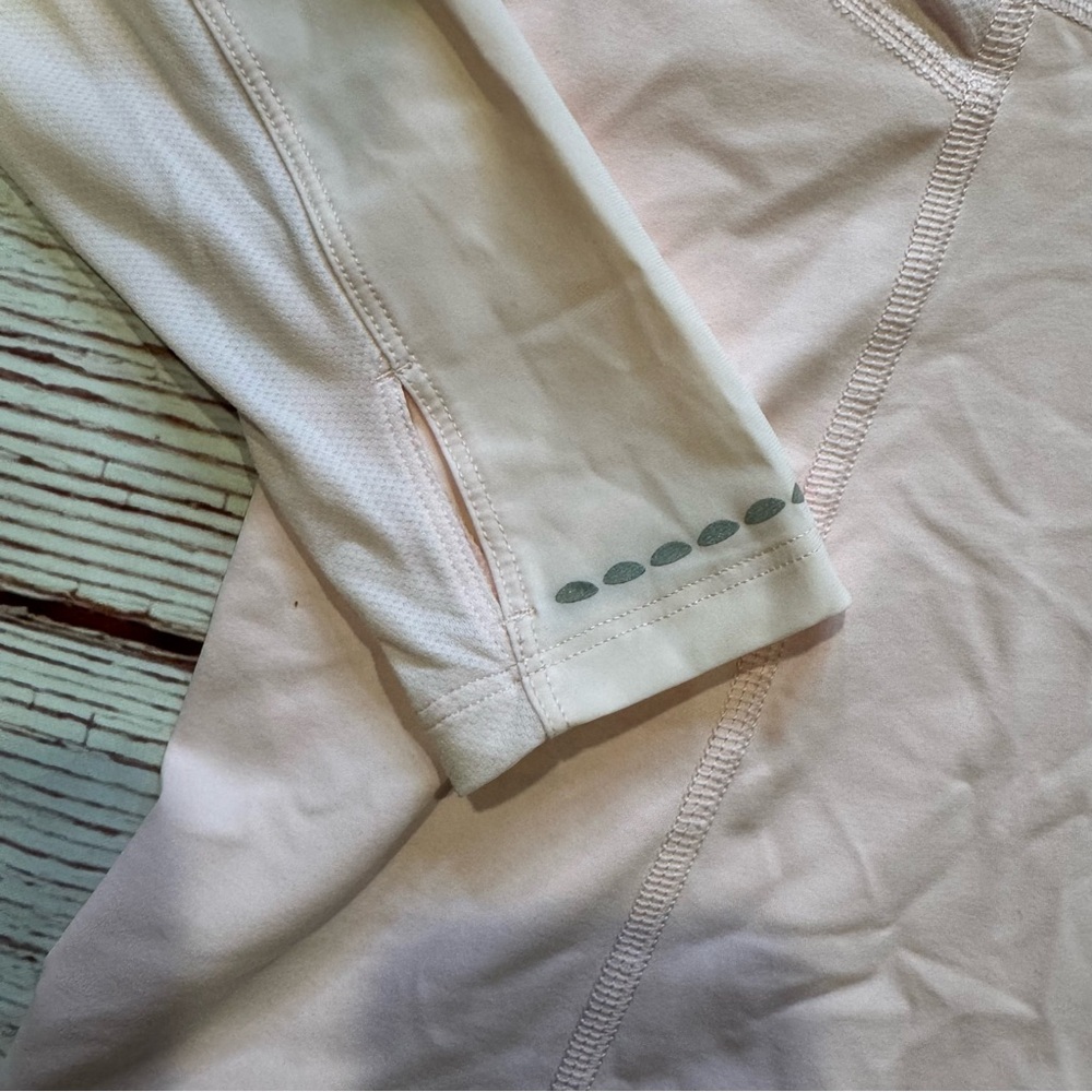 Lululemon Trail Bound 1/2 Zip in Strawberry Milkshake Sz 6 - Picture 12 of 15